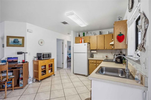 6911 KENWOOD DRIVE, North Port, FL 34287