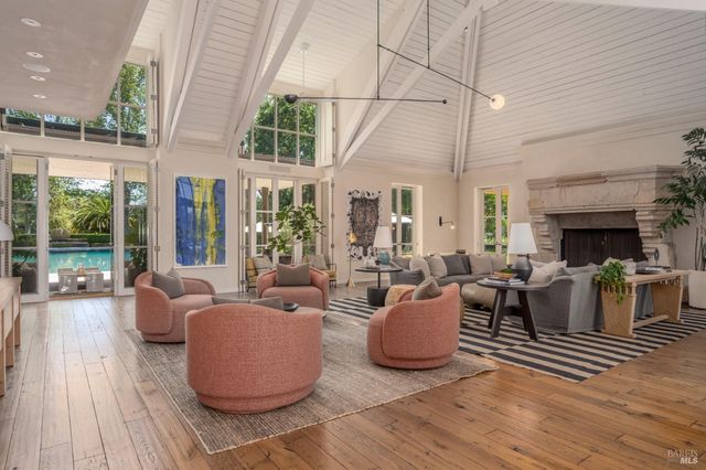 900 Rutherford Rd, Rutherford, CA 94573