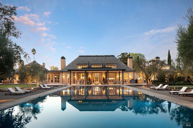 900 Rutherford Rd, Rutherford, CA 94573