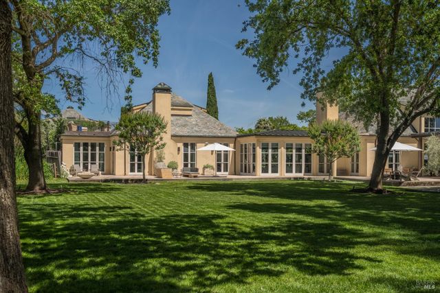 900 Rutherford Rd, Rutherford, CA 94573