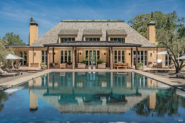 900 Rutherford Rd, Rutherford, CA 94573