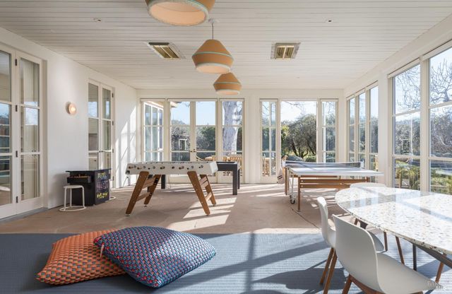 900 Rutherford Rd, Rutherford, CA 94573