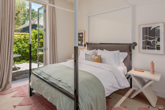 900 Rutherford Rd, Rutherford, CA 94573