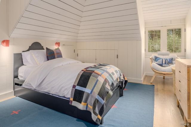 900 Rutherford Rd, Rutherford, CA 94573