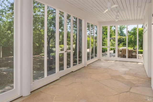 900 Rutherford Rd, Rutherford, CA 94573