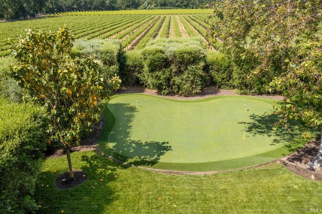 900 Rutherford Rd, Rutherford, CA 94573