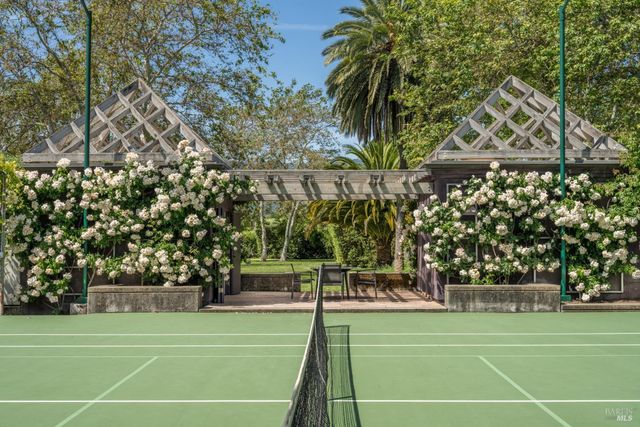 900 Rutherford Rd, Rutherford, CA 94573