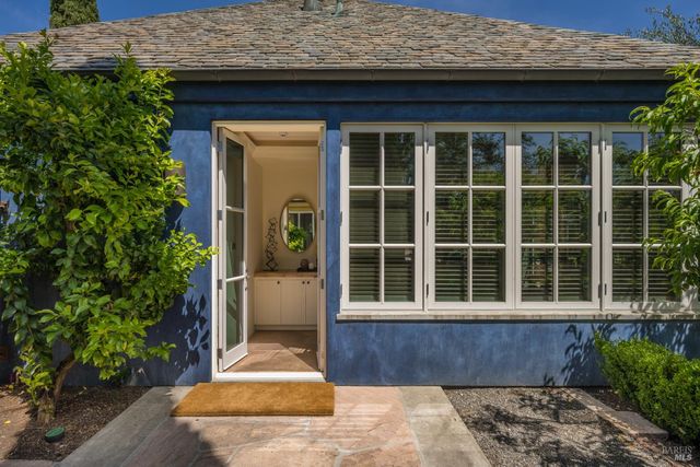 900 Rutherford Rd, Rutherford, CA 94573