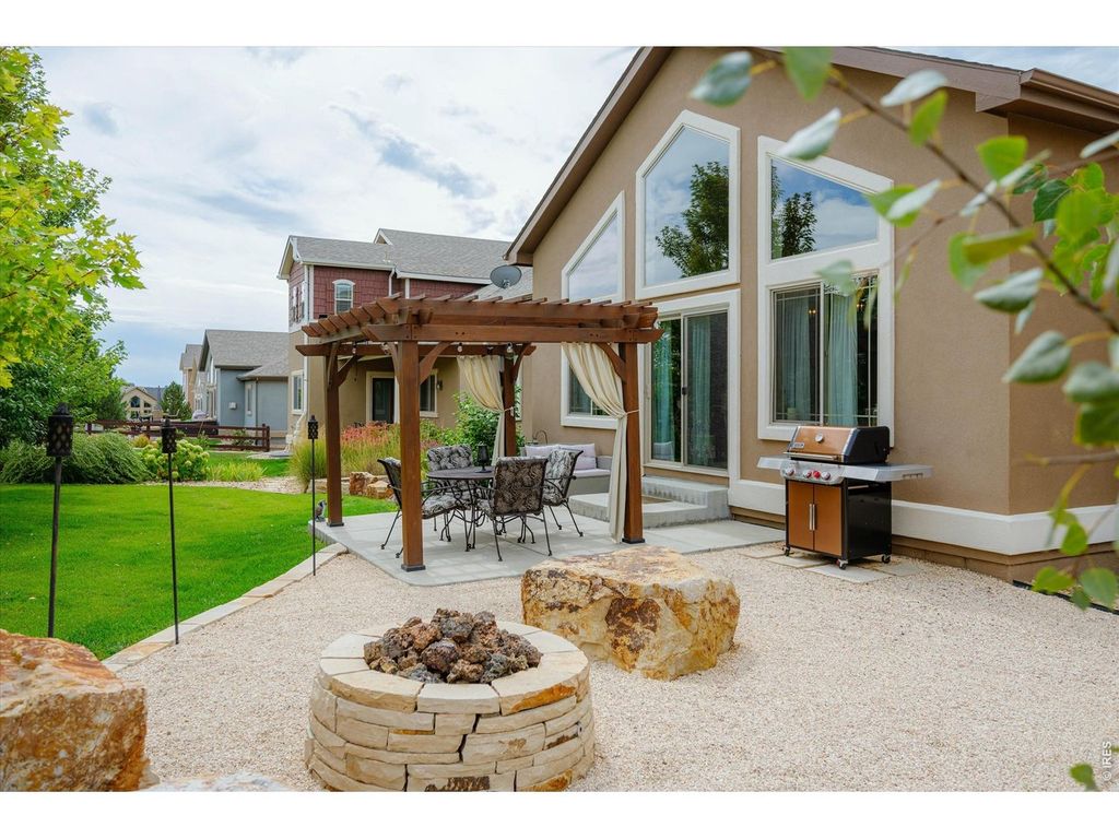 4373 Lemon Grass Dr, Johnstown, CO 80534