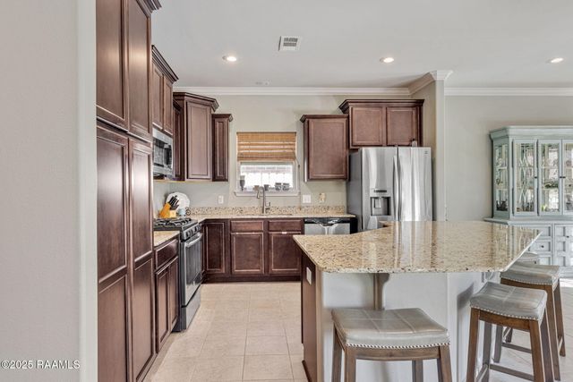 404 Cautillion Drive, Youngsville, LA 70592