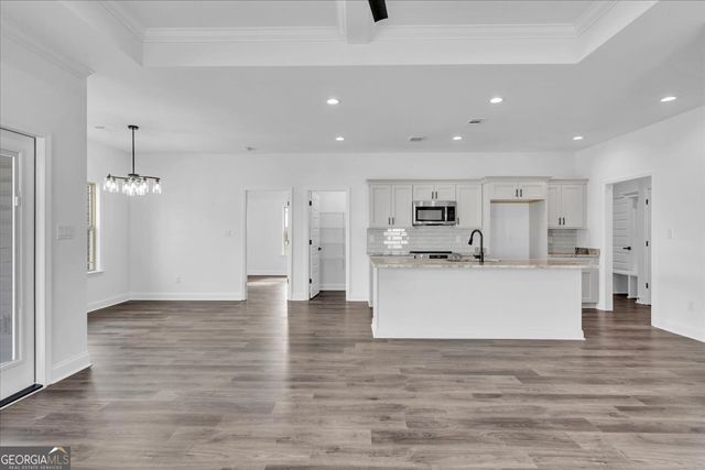 165 Early Drive, Byron, GA 31008