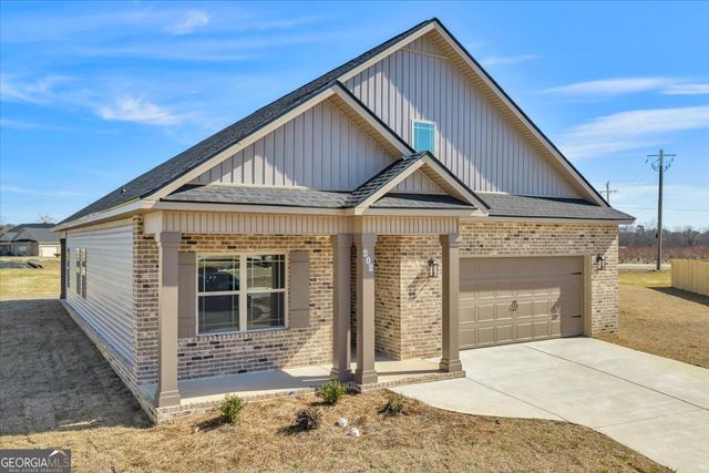 165 Early Drive, Byron, GA 31008
