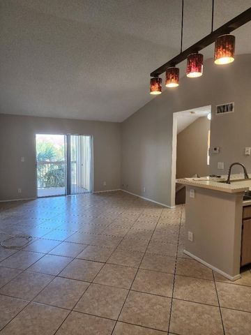 7630 Westwood Drive 328, Tamarac, FL 33321
