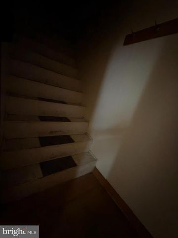 204 OLD WEST PENN AVE, Wernersville, PA 19565