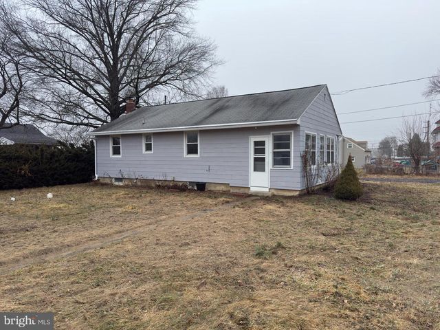 204 OLD WEST PENN AVE, Wernersville, PA 19565