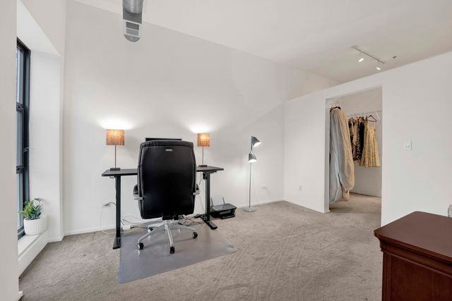 1000 E 53rd Street 603, Chicago, IL 60615