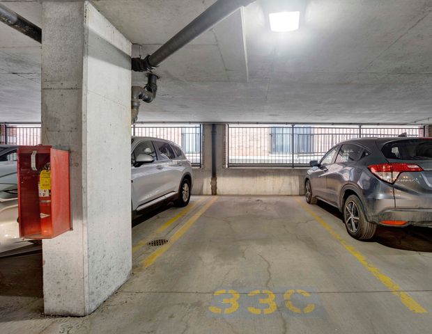 1000 E 53rd Street 603, Chicago, IL 60615