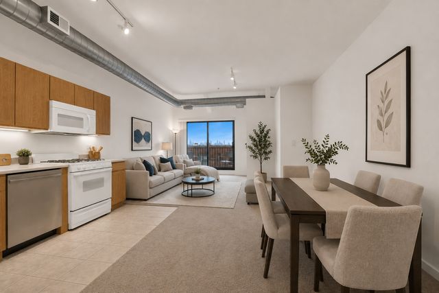 1000 E 53rd Street 603, Chicago, IL 60615