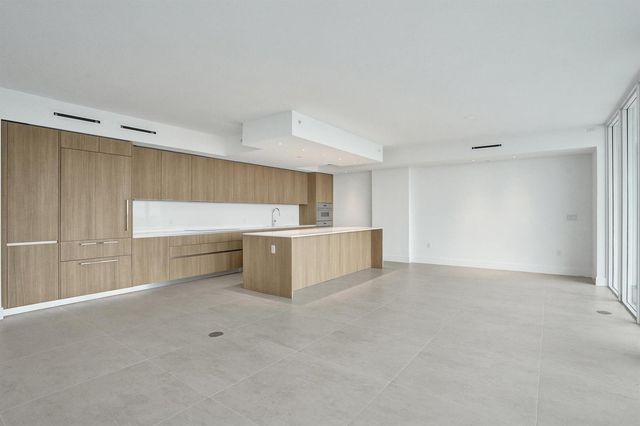 407 N Riverside Drive 602, Pompano Beach, FL 33062