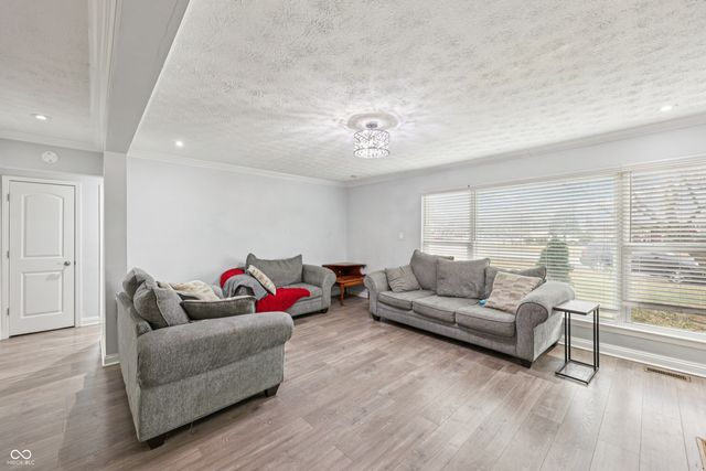 3801 Denwood Drive, Indianapolis, IN 46226