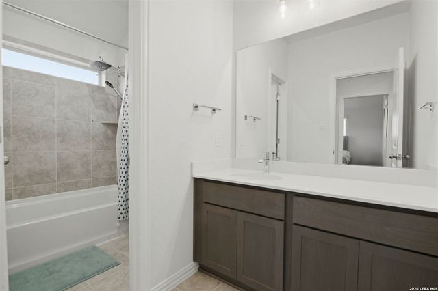 1606 Couser, New Braunfels, TX 78132