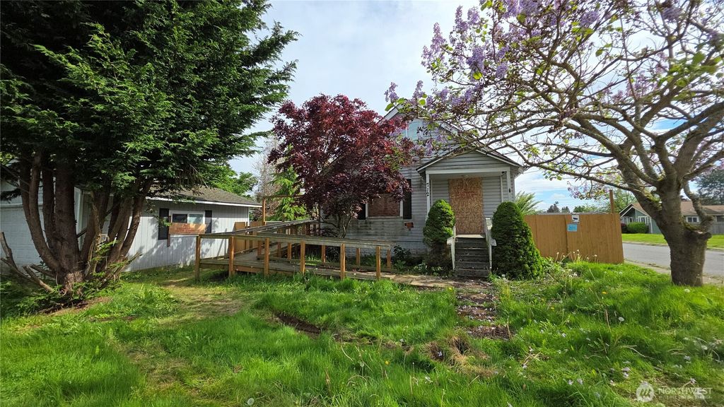 712 90th Street SW, Everett, WA 98204