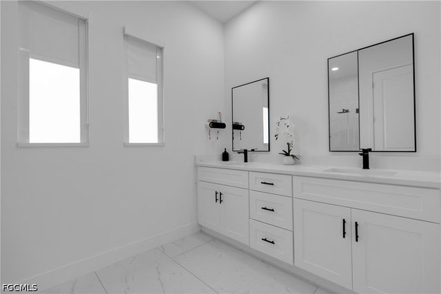 2908 25th ST W, Lehigh Acres, FL 33971