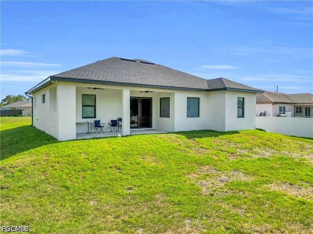2908 25th ST W, Lehigh Acres, FL 33971