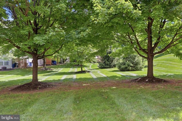 209 SEPTEMBER WAY, York, PA 17403