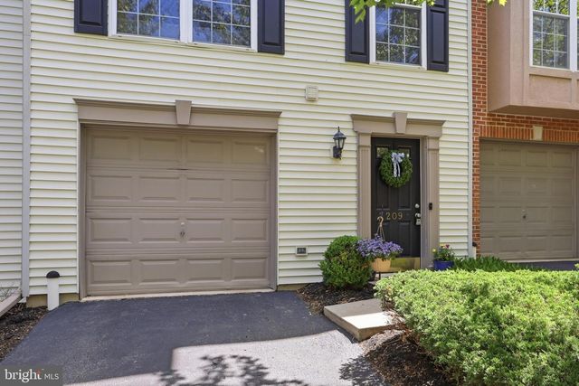 209 SEPTEMBER WAY, York, PA 17403