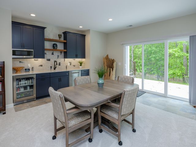 6583 W Hidden Lake Circle, Richland Twp, MI 49083