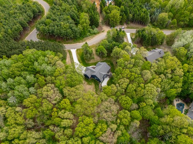 6583 W Hidden Lake Circle, Richland Twp, MI 49083