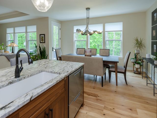 6583 W Hidden Lake Circle, Richland Twp, MI 49083