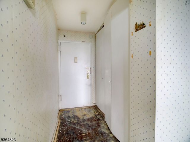 377 S Harrison St 18NN, East Orange City, NJ 07018