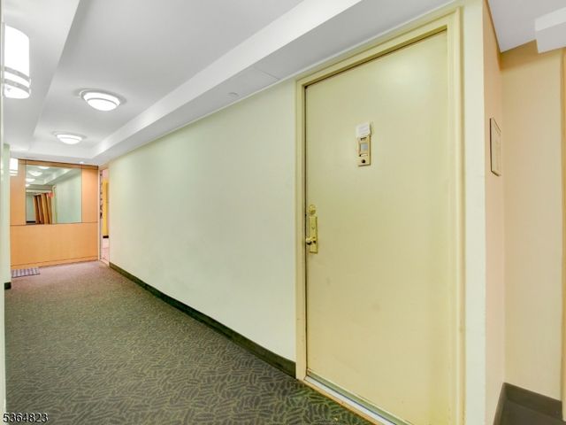 377 S Harrison St 18NN, East Orange City, NJ 07018