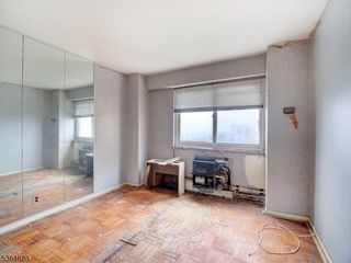 377 S Harrison St 18NN, East Orange City, NJ 07018