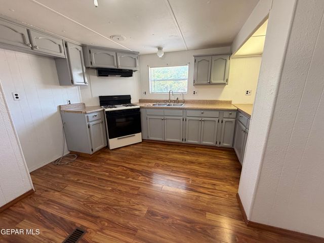 12760 CRISANTEMO Drive, San Elizario, TX 79849