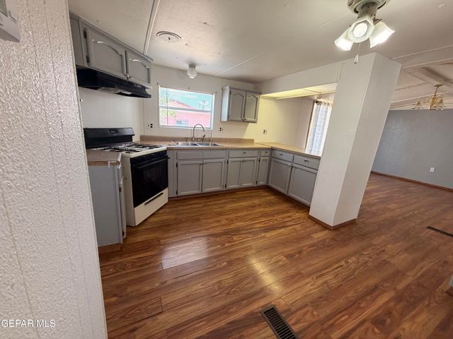 12760 CRISANTEMO Drive, San Elizario, TX 79849
