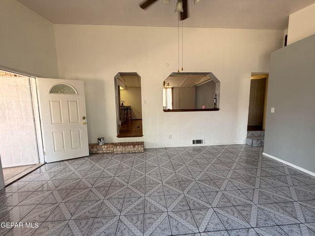 12760 CRISANTEMO Drive, San Elizario, TX 79849