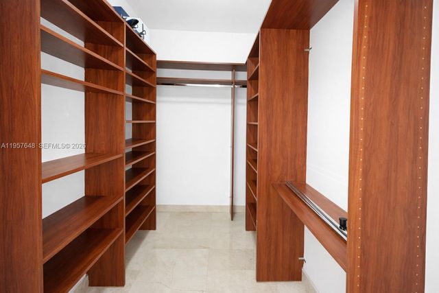 901 Brickell Key Blvd 1603, Miami, FL 33131