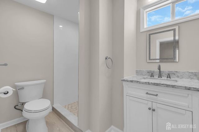 21 Market Street, Edison, NJ 08817