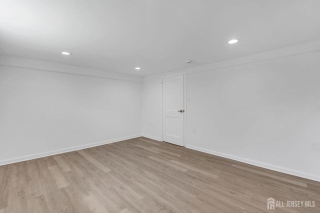 21 Market Street, Edison, NJ 08817