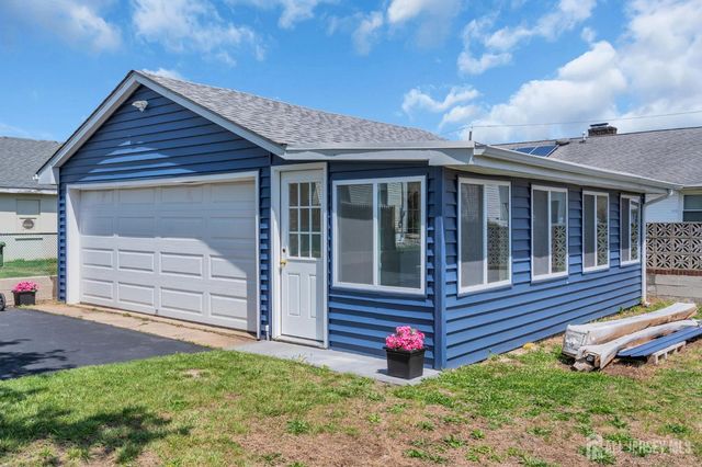 21 Market Street, Edison, NJ 08817