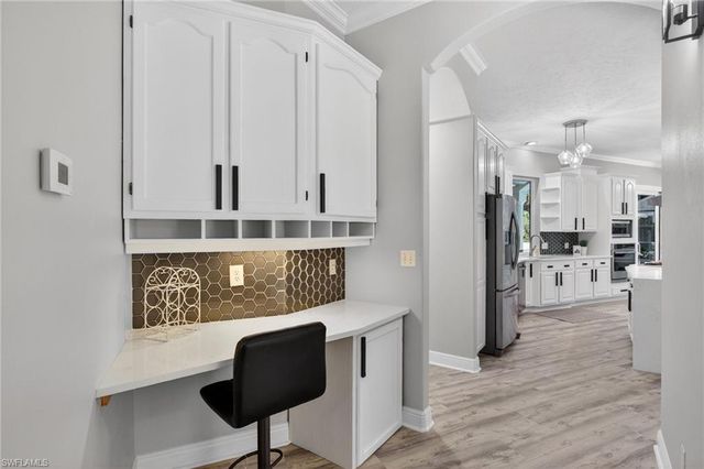 4075 1st AVE SW, Naples, FL 34119