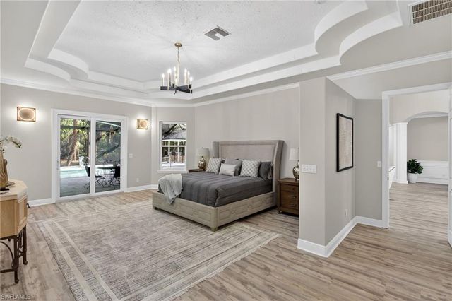 4075 1st AVE SW, Naples, FL 34119