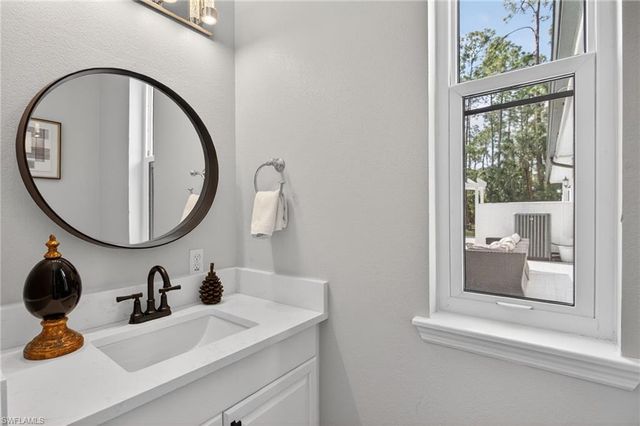 4075 1st AVE SW, Naples, FL 34119