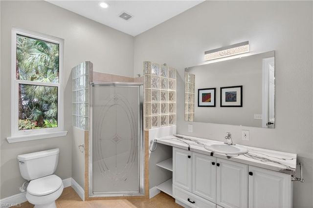 4075 1st AVE SW, Naples, FL 34119