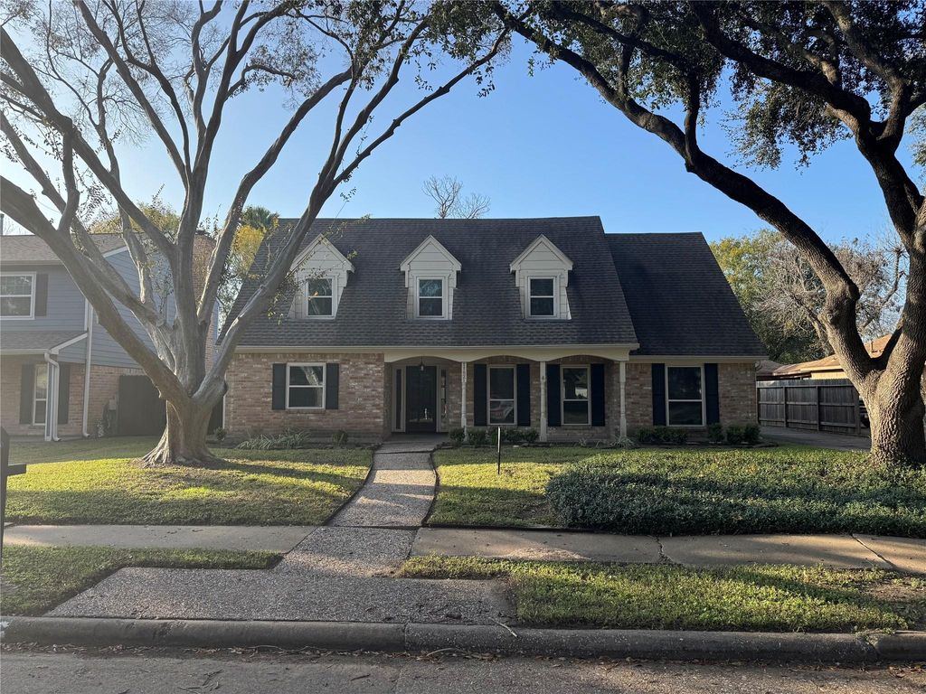 11821 Westmere Drive, Houston, TX 77077