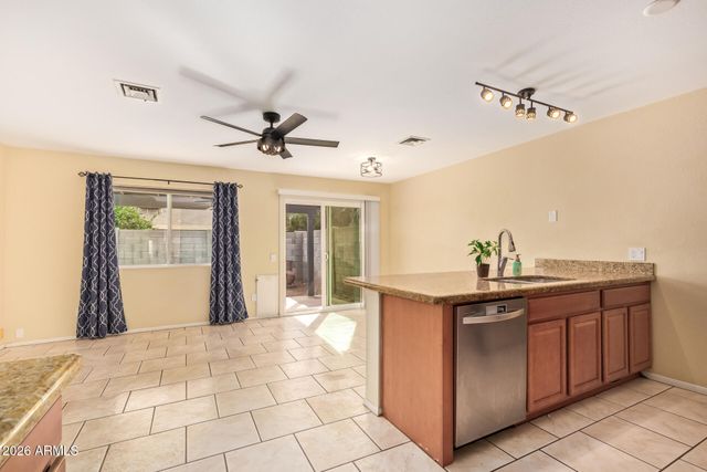 3033 W ROSE GARDEN Lane, Phoenix, AZ 85027