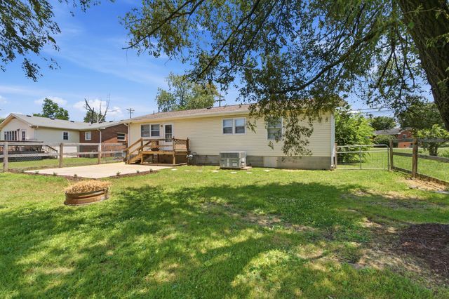 1045 Fairfield Pike, Shelbyville, TN 37160